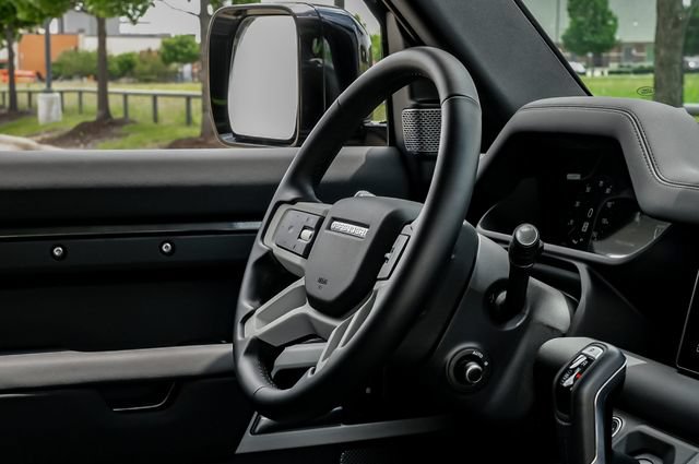 Used 2024 Land Rover Defender 110 S AWD/4WD image 21