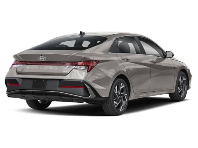 New 2026 Hyundai Elantra Limited image 3