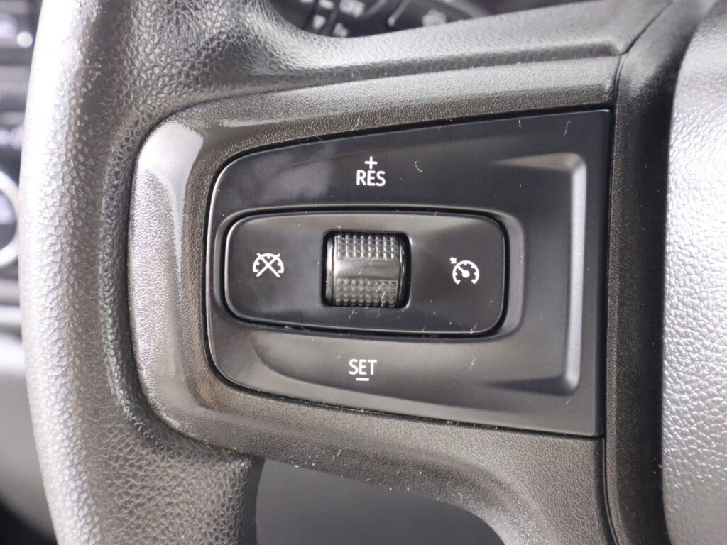 Used 2020 Chevrolet Silverado 1500 Custom image 13