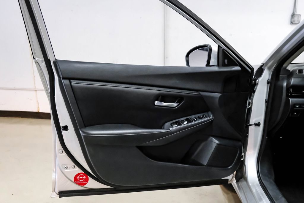 Used 2021 Nissan Sentra SV FWD image 42