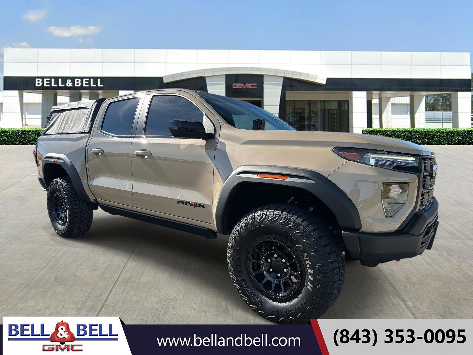 Certified 2024 GMC Canyon AT4X w/ AT4X AEV Edition AWD/4WD image 1