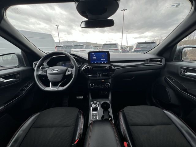 Used 2024 Ford Escape ST-Line image 14