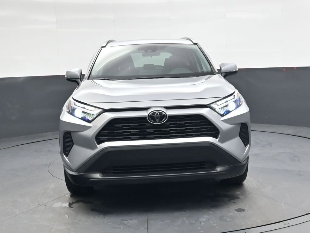 Used 2023 Toyota RAV4 XLE w/ Convenience Package image 10