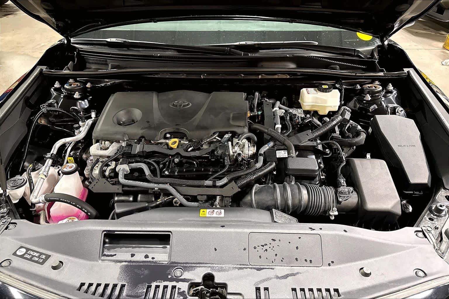 Used 2024 Toyota Camry SE w/ Convenience Package FWD image 32