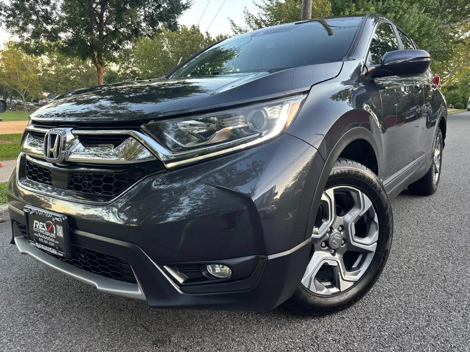 Used 2019 Honda CR-V EX-L image 1