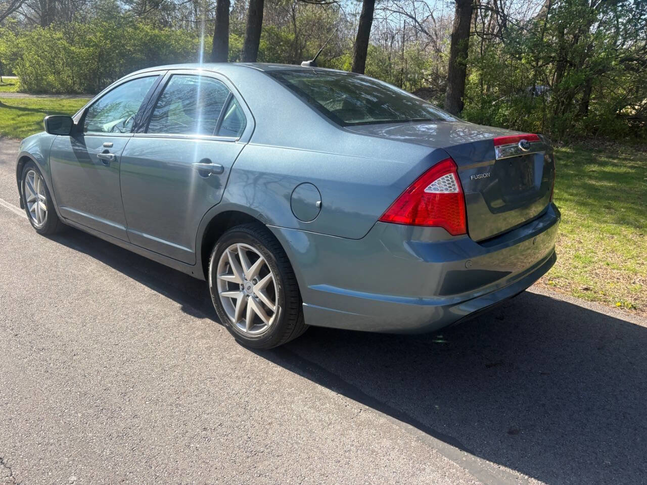 Used 2012 Ford Fusion SEL image 6