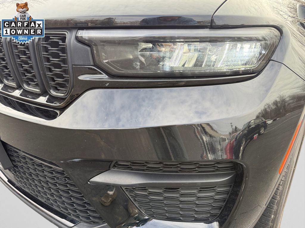 Used 2023 Jeep Grand Cherokee Altitude image 22
