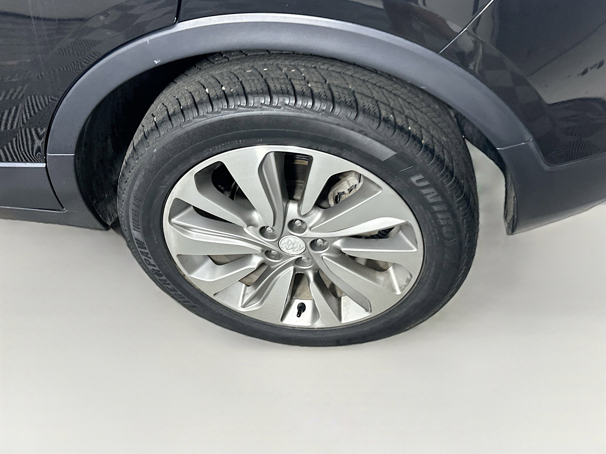 Used 2018 Buick Encore Preferred image 11