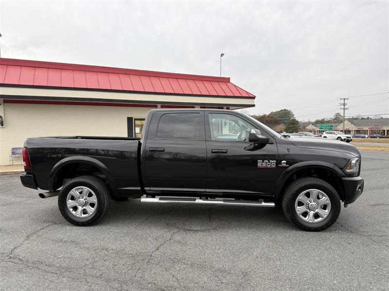 Used 2018 RAM 2500 Laramie w/ Sport Appearance Group AWD/4WD image 4