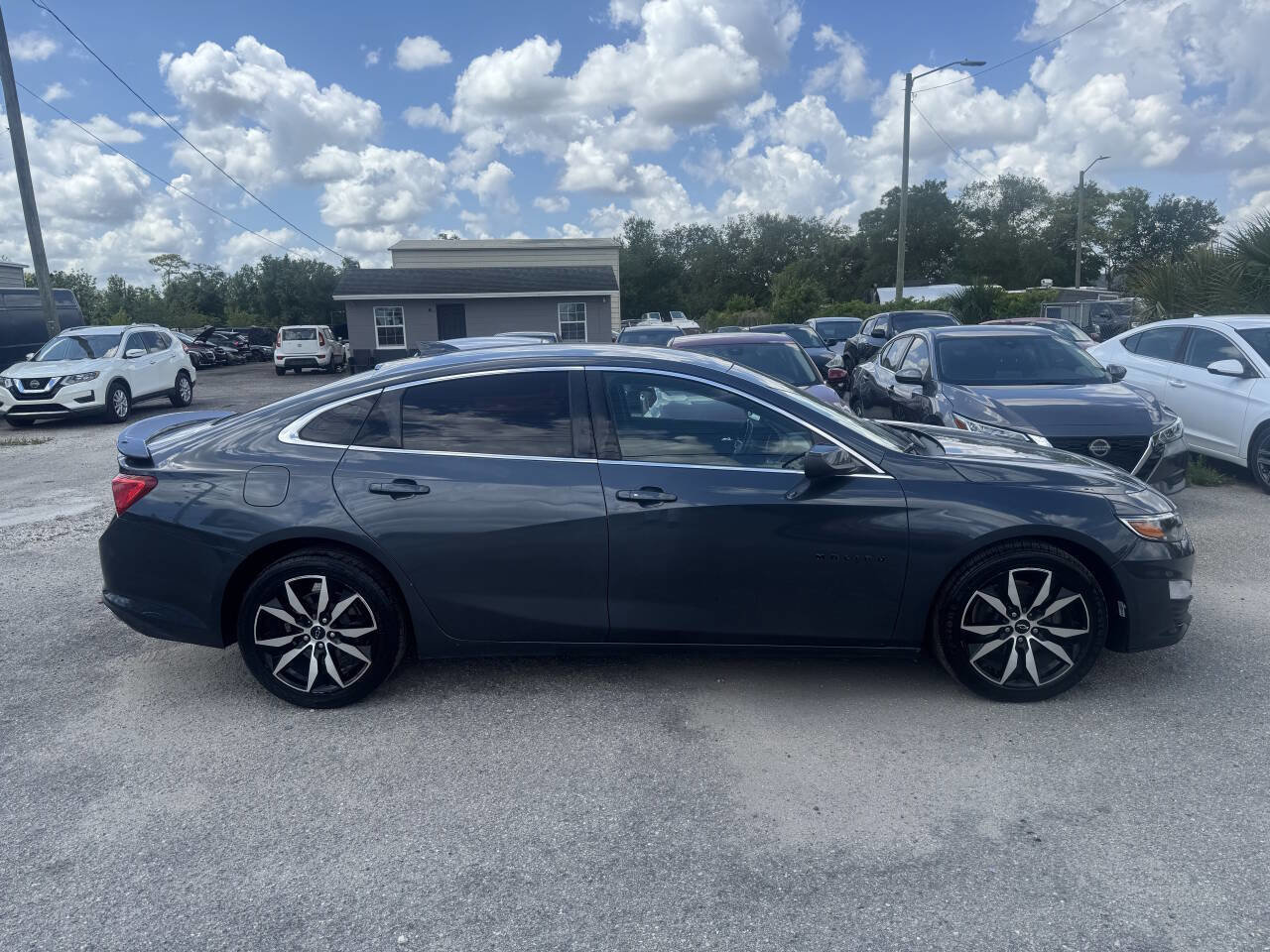Used 2020 Chevrolet Malibu RS w/ LPO, Convenience Package 2 FWD image 9