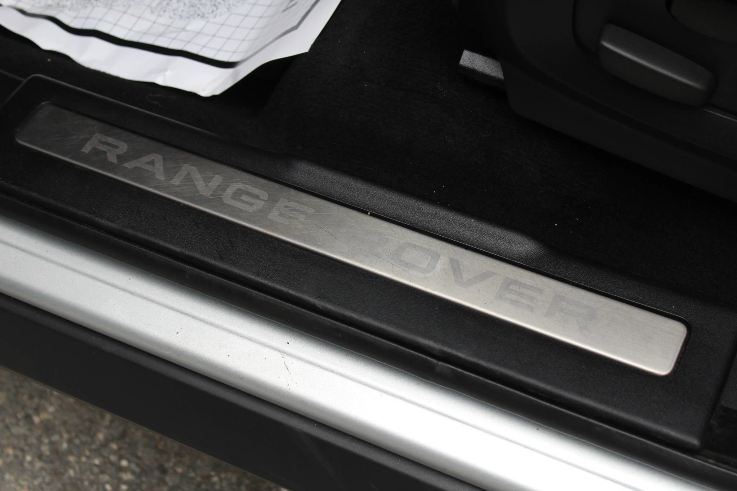 Used 2015 Land Rover Range Rover Evoque Pure Plus image 25