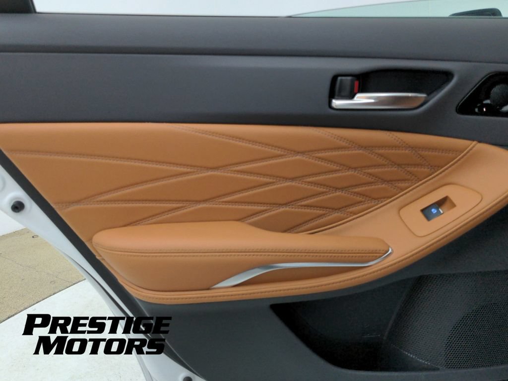Used 2020 Toyota Avalon Limited w/ Advanced Safety Package FWD image 27