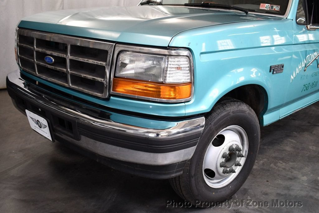 Used 1997 Ford F350 2WD Regular Cab image 3