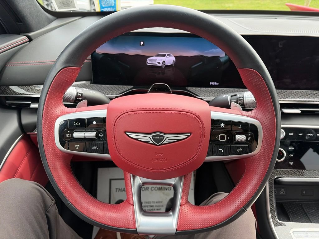 Used 2025 Genesis GV80 3.5T e-SC AWD/4WD image 5