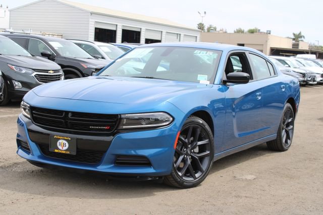 Used 2023 Dodge Charger SXT w/ Blacktop Package RWD image 9