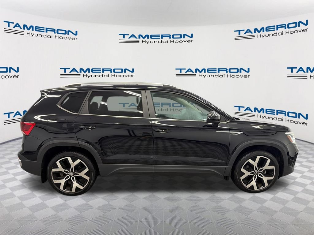 Used 2023 Volkswagen Taos SEL AWD/4WD image 6
