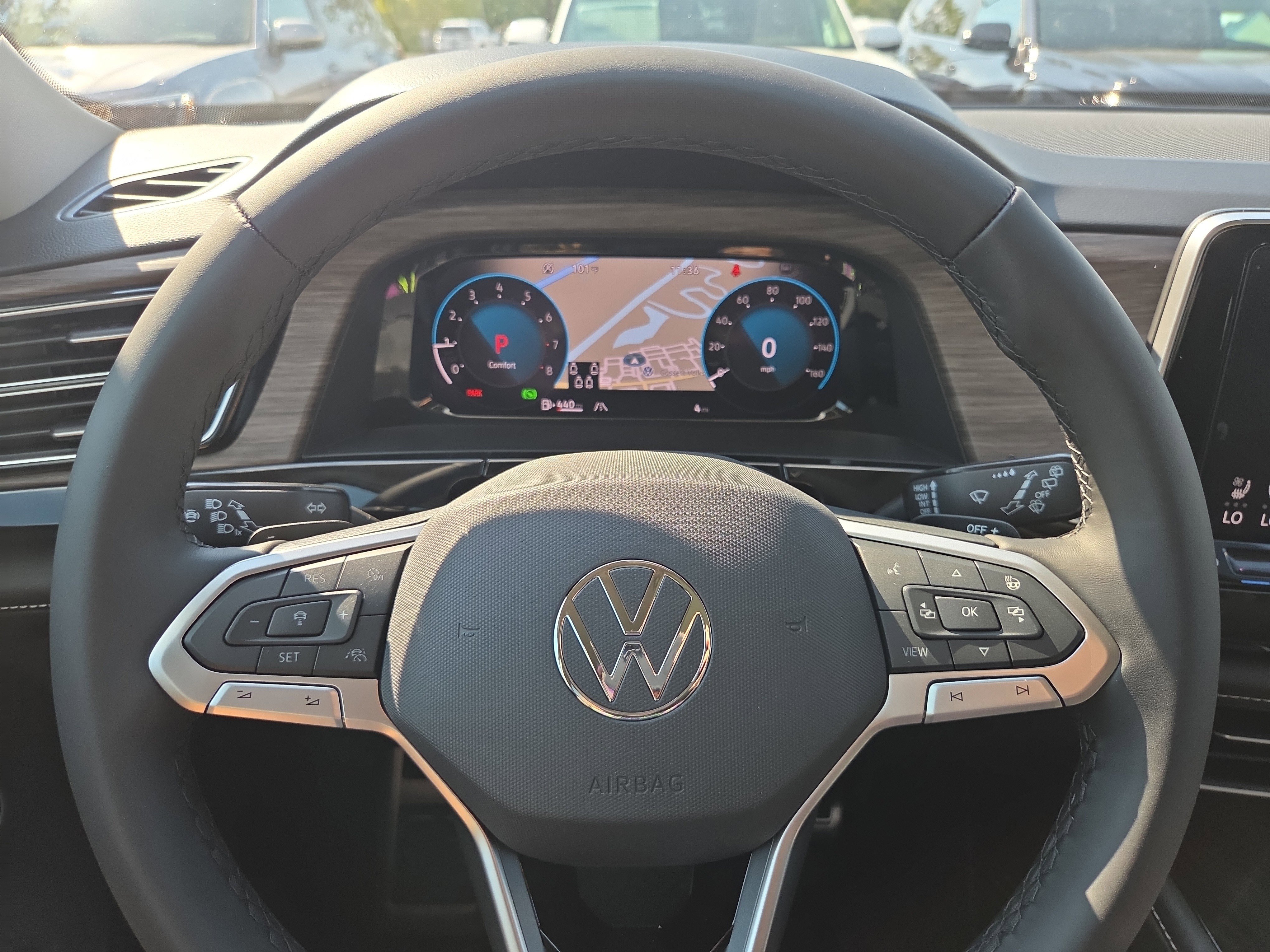 New 2026 Volkswagen Atlas SEL Premium R-Line image 9