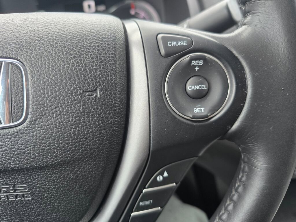 Used 2017 Honda Ridgeline RTL-T image 32