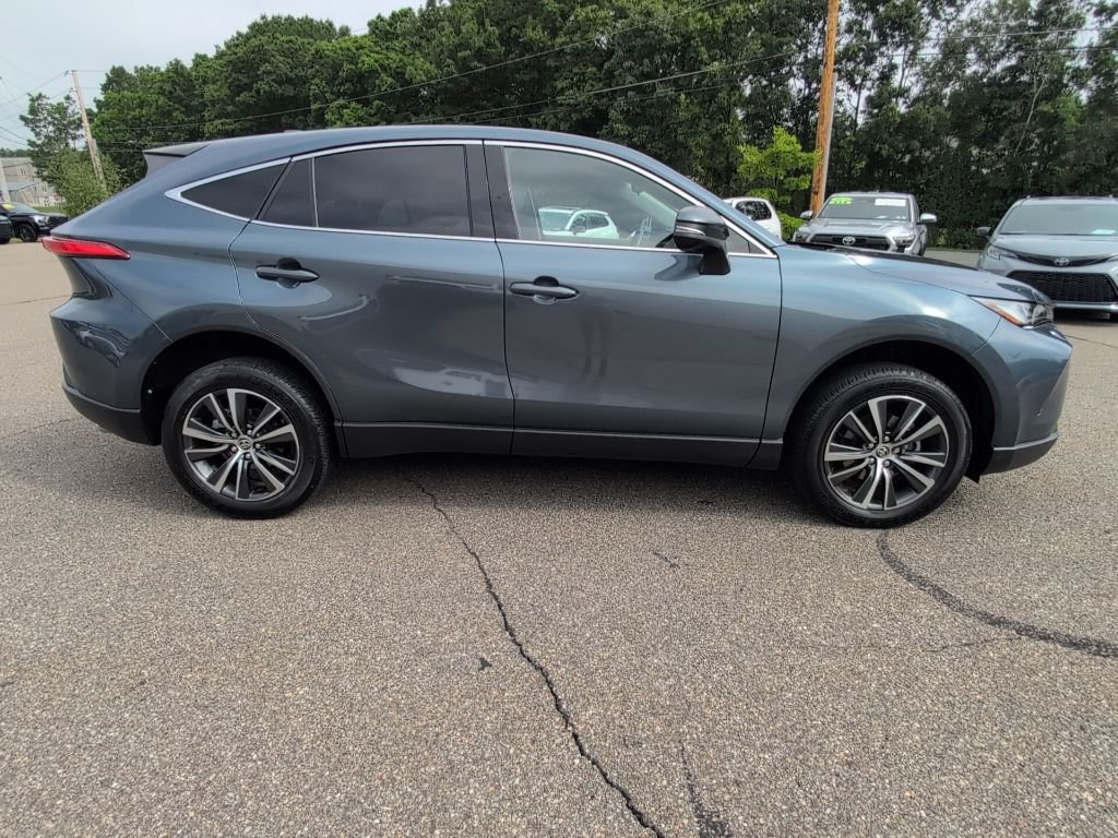 Certified 2023 Toyota Venza LE AWD/4WD image 8