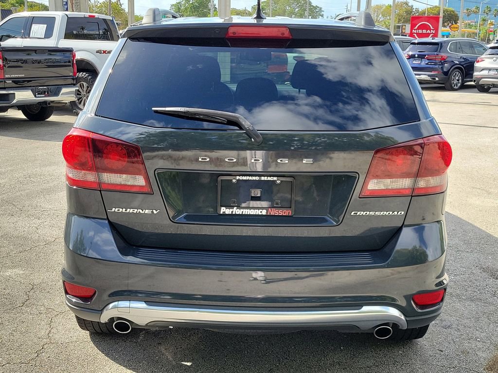 Used 2017 Dodge Journey Crossroad FWD image 8