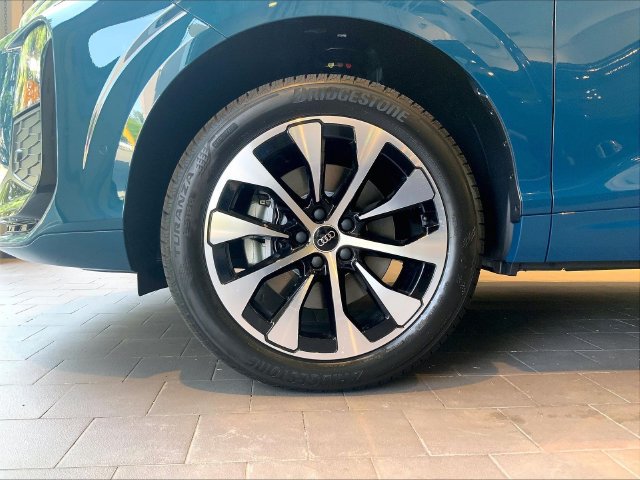 New 2026 Audi Q3 quattro 2.0T AWD/4WD image 13