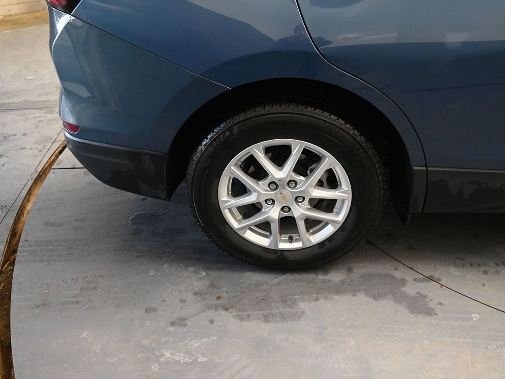 Used 2024 Chevrolet Equinox LT image 22