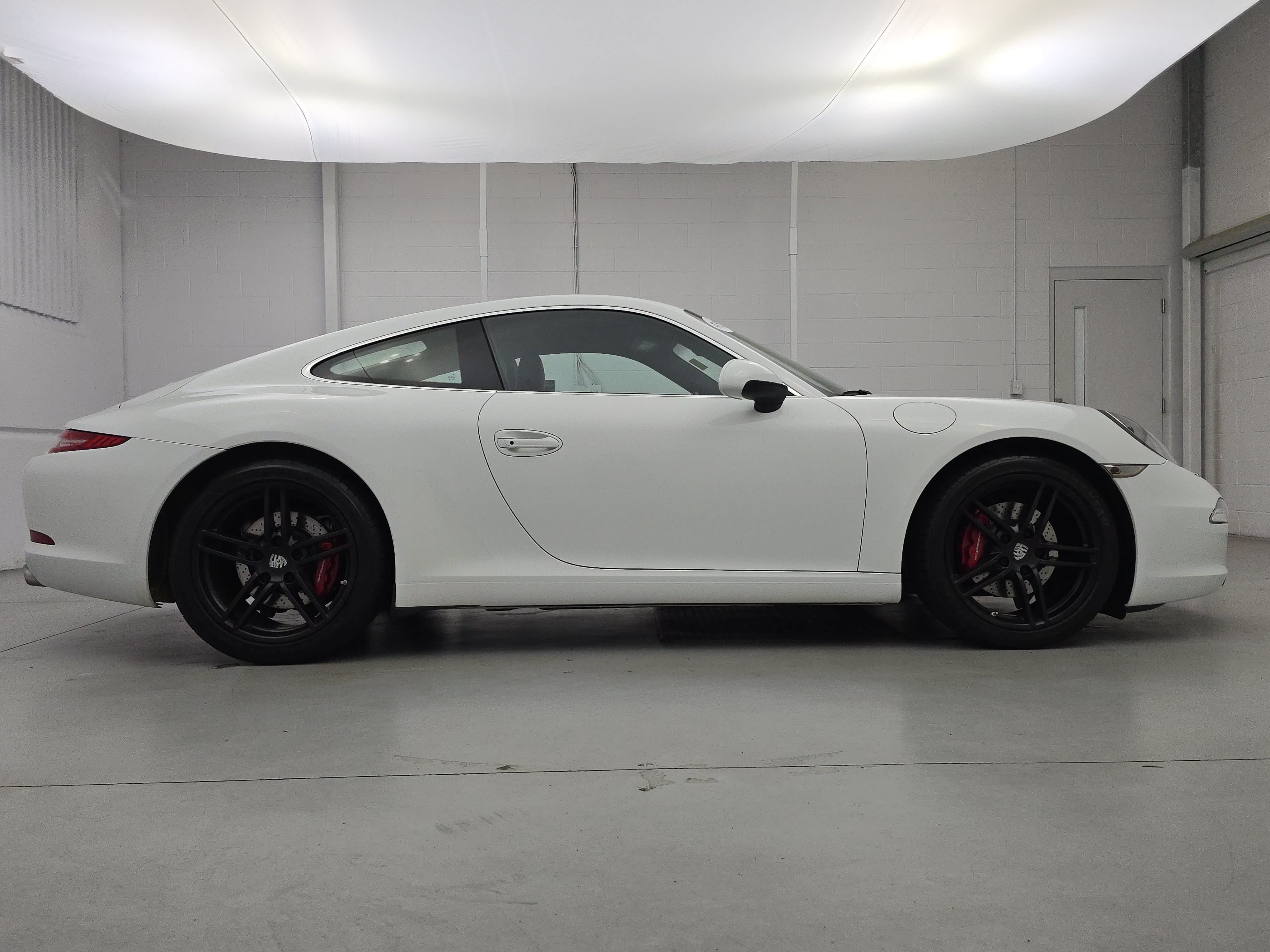 Certified 2014 Porsche 911 Carrera RWD image 8