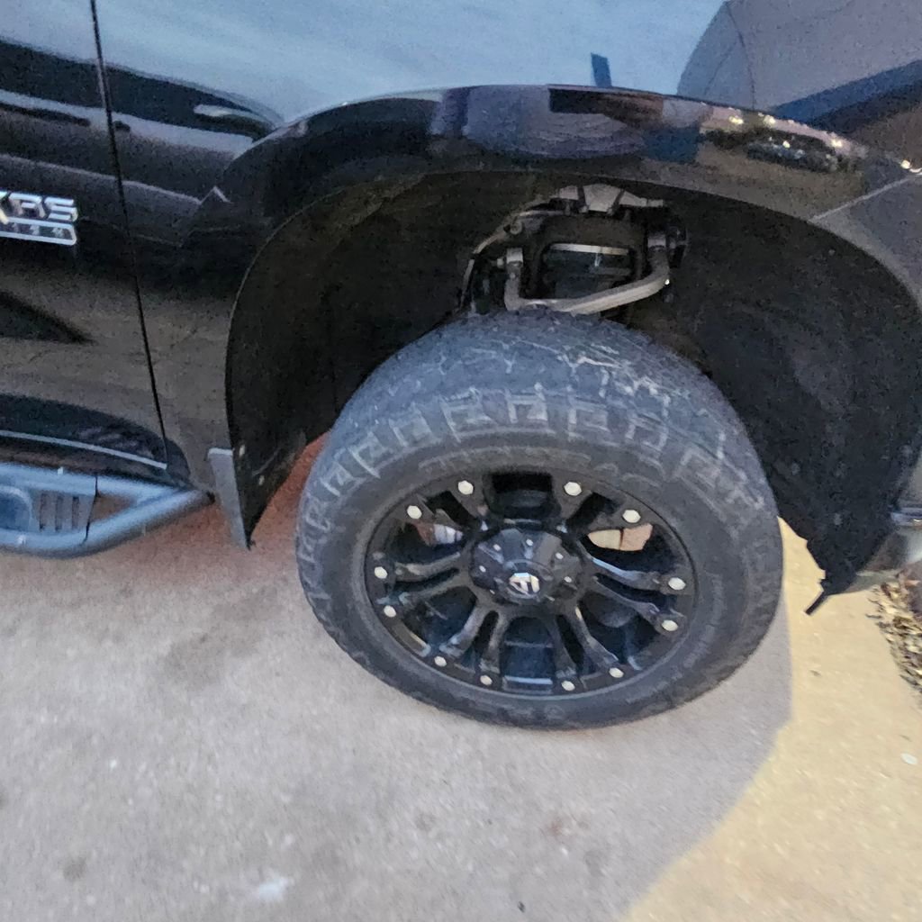 Used 2020 Chevrolet Silverado 1500 RST w/ Texas Edition image 8