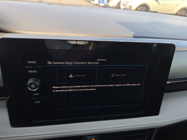 New 2025 Volkswagen Taos S FWD image 31