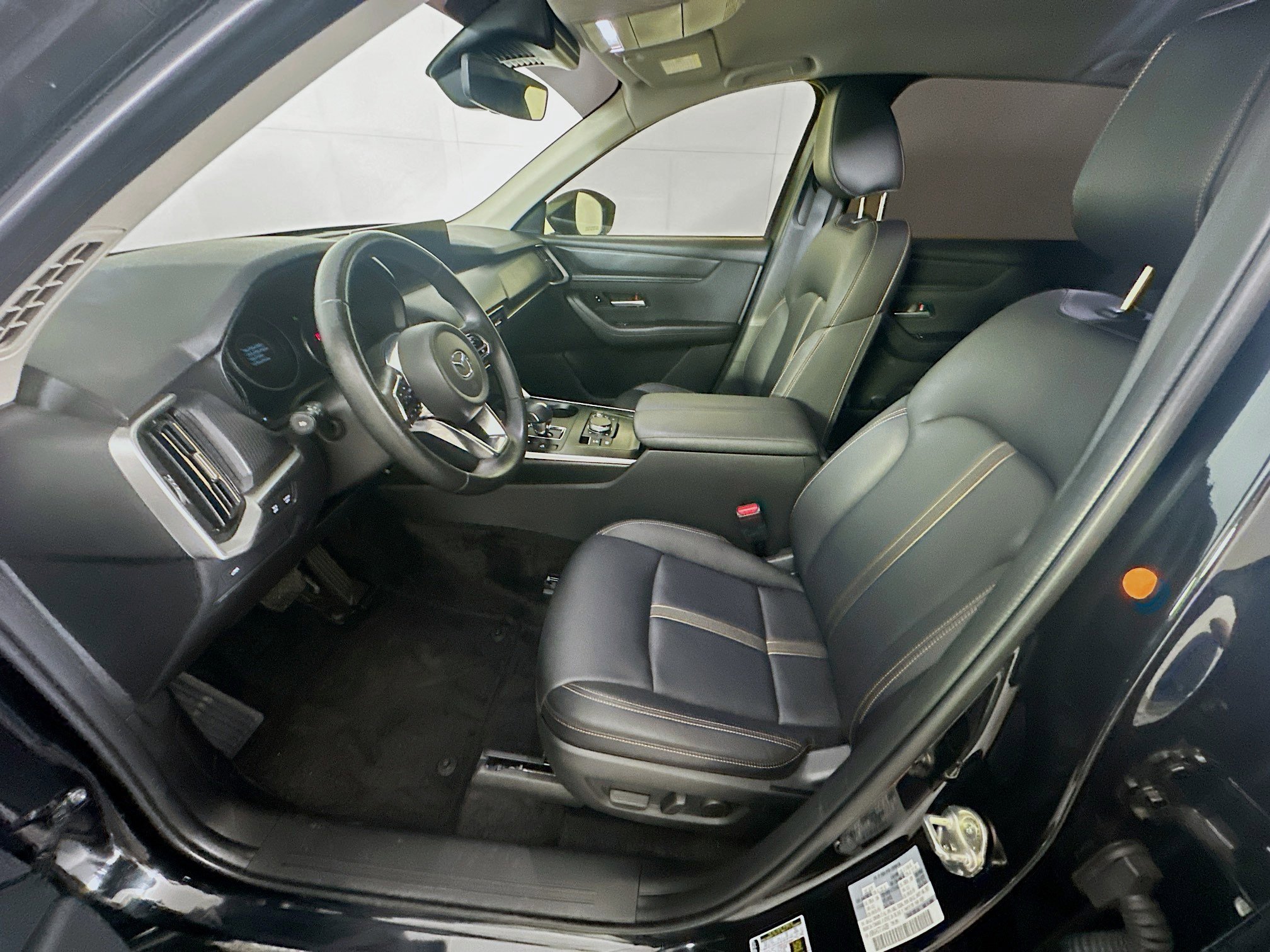 Used 2025 MAZDA CX-90 3.3 Turbo w/ Select Package AWD/4WD image 13