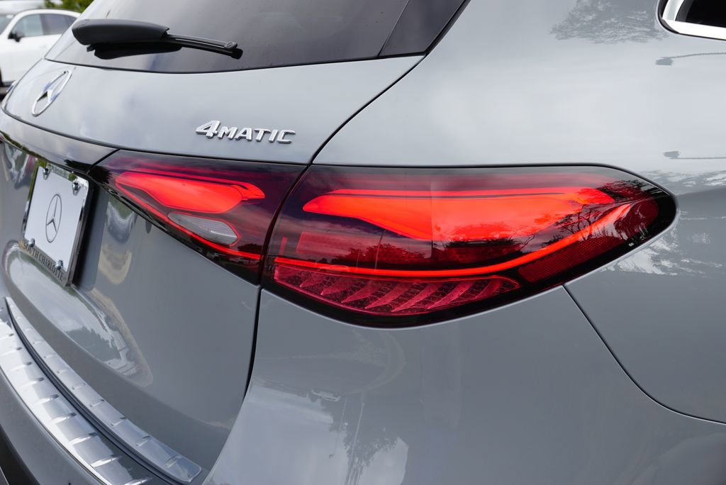 New 2026 Mercedes-Benz GLC 300 4MATIC image 16