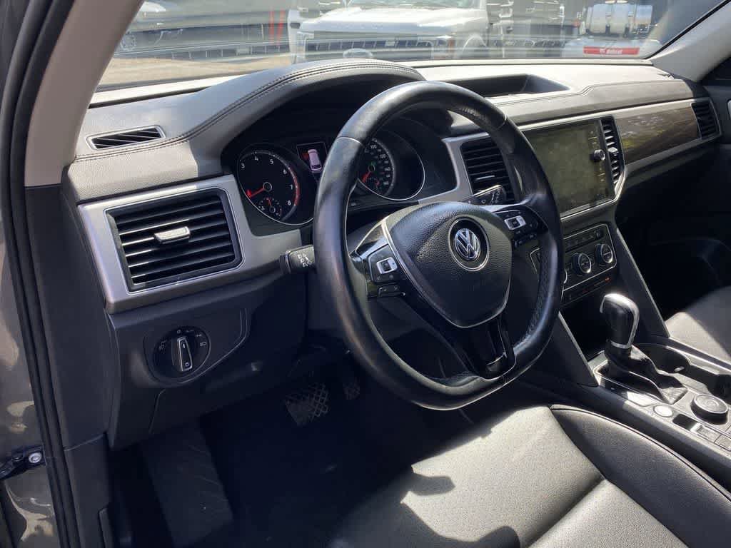 Used 2019 Volkswagen Atlas SE w/ Towing Package AWD/4WD image 2