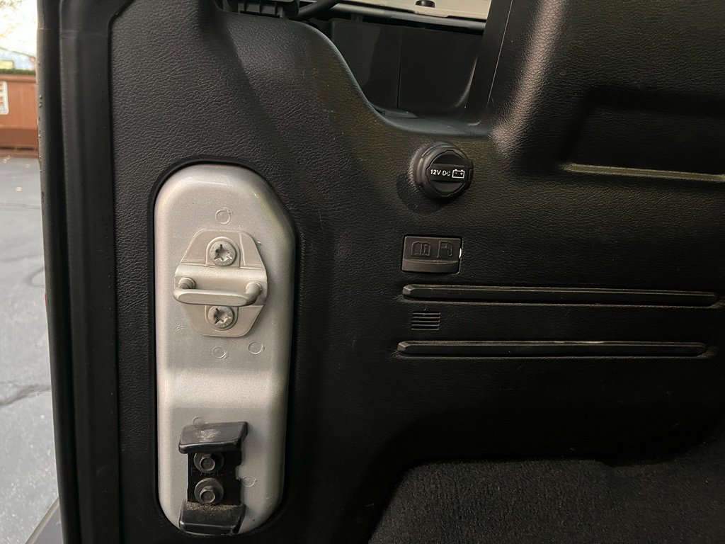 Used 2023 Jeep Wrangler Sahara image 32