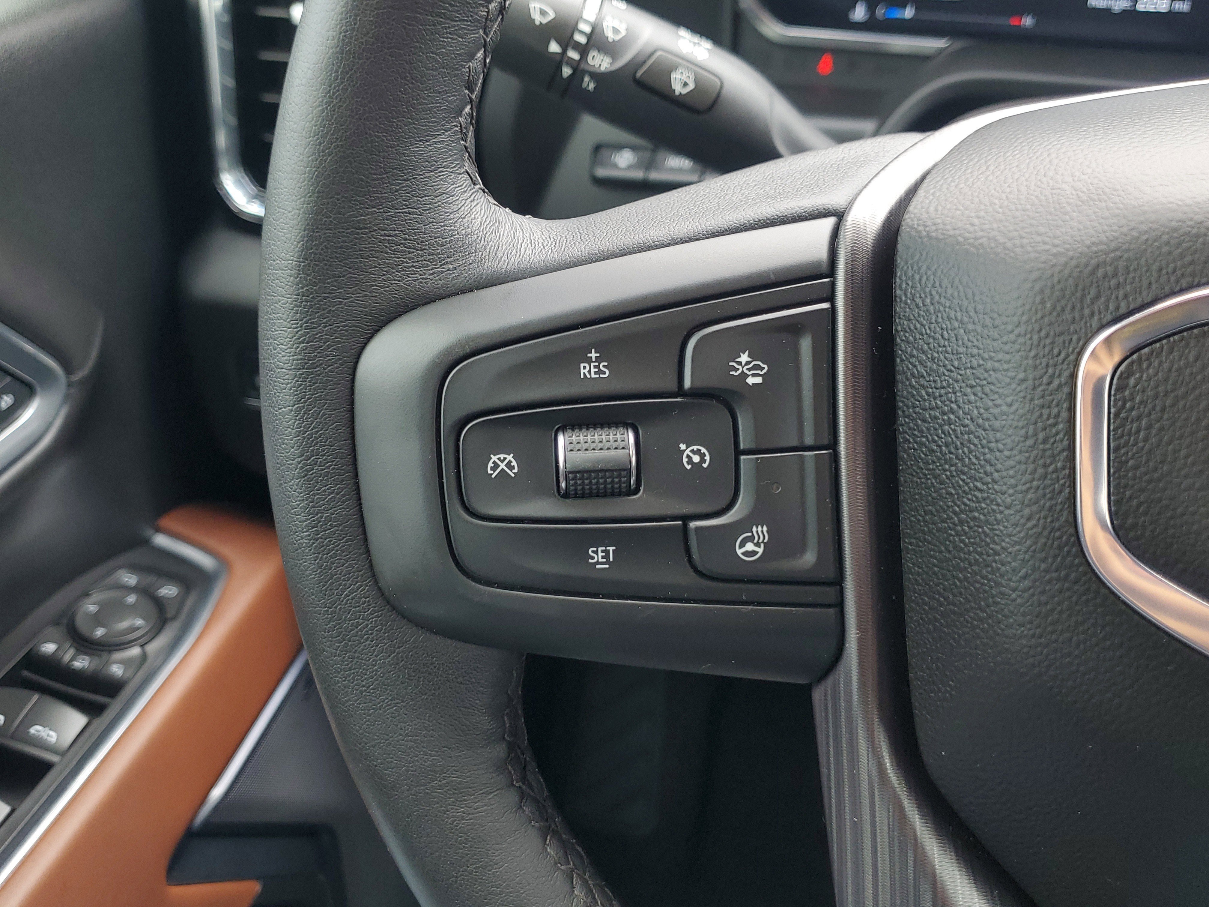 Used 2025 GMC Sierra 3500 Denali Ultimate image 26