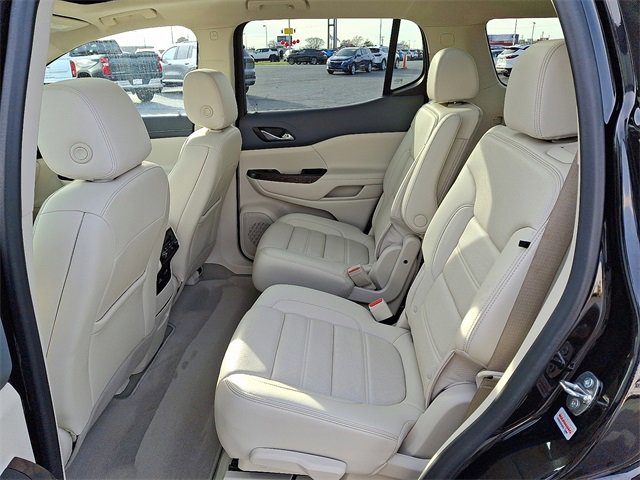 Used 2023 GMC Acadia Denali w/ Denali Ultimate Package image 10