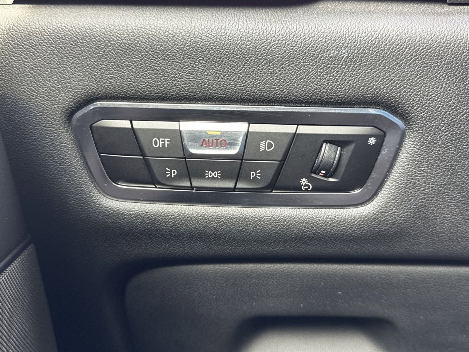 Used 2023 BMW X5 xDrive40i image 21