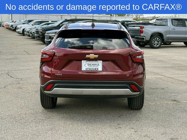 Used 2024 Chevrolet Trax LT w/ Driver Confidence Package FWD image 6