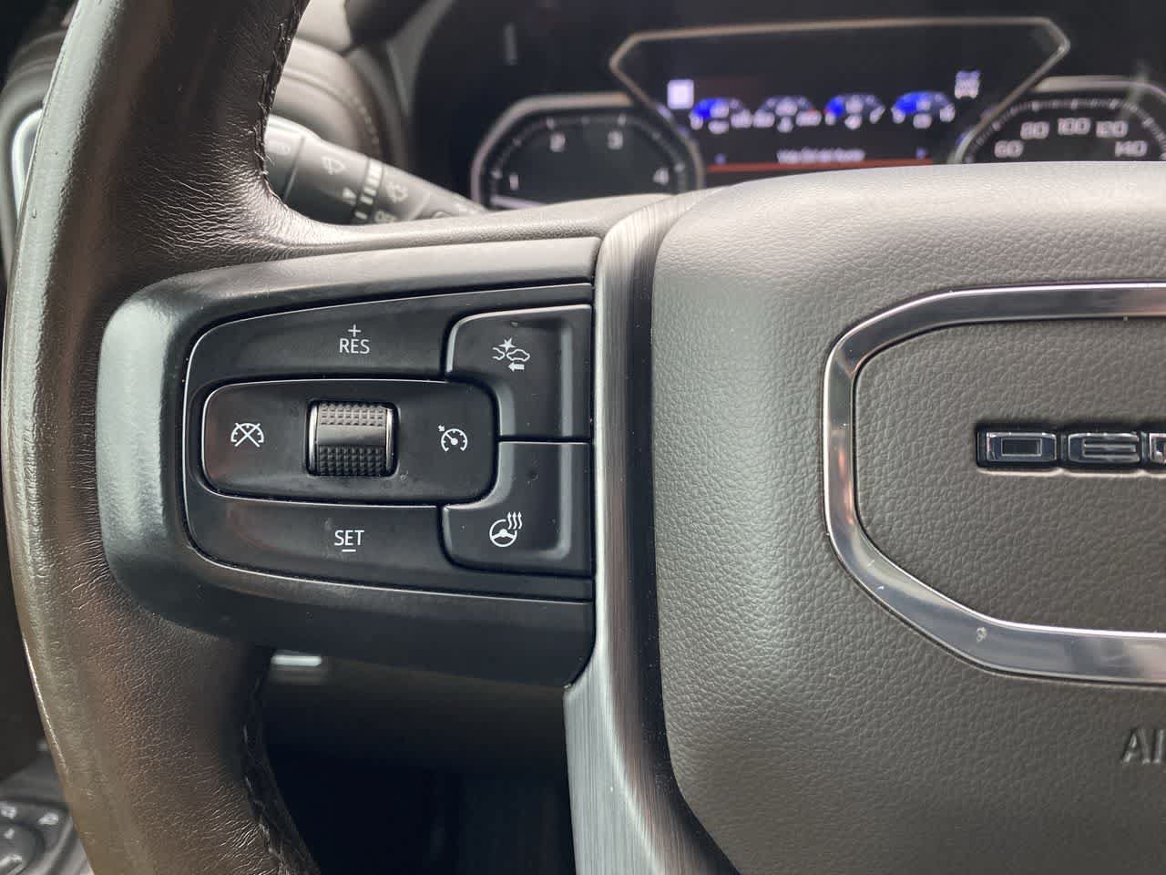 Used 2021 GMC Sierra 3500 Denali w/ Denali Ultimate Package AWD/4WD image 20
