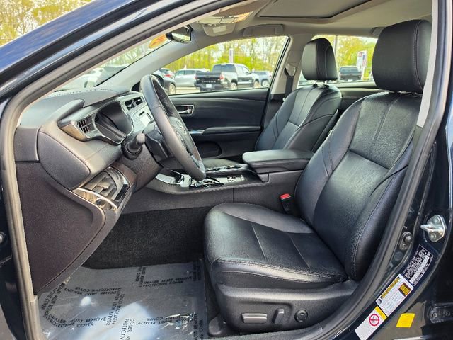 Used 2018 Toyota Avalon XLE Premium w/ All Weather Liner Package FWD image 21