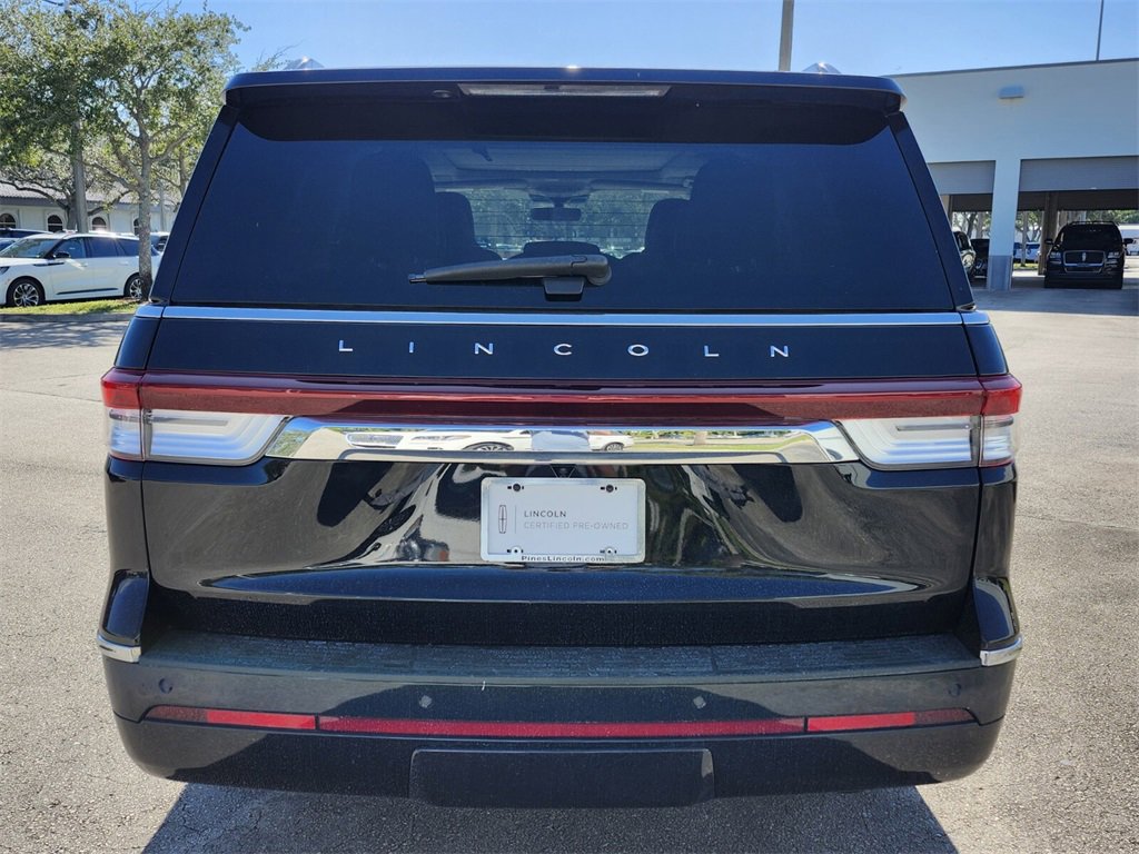 Certified 2022 Lincoln Navigator Reserve image 9