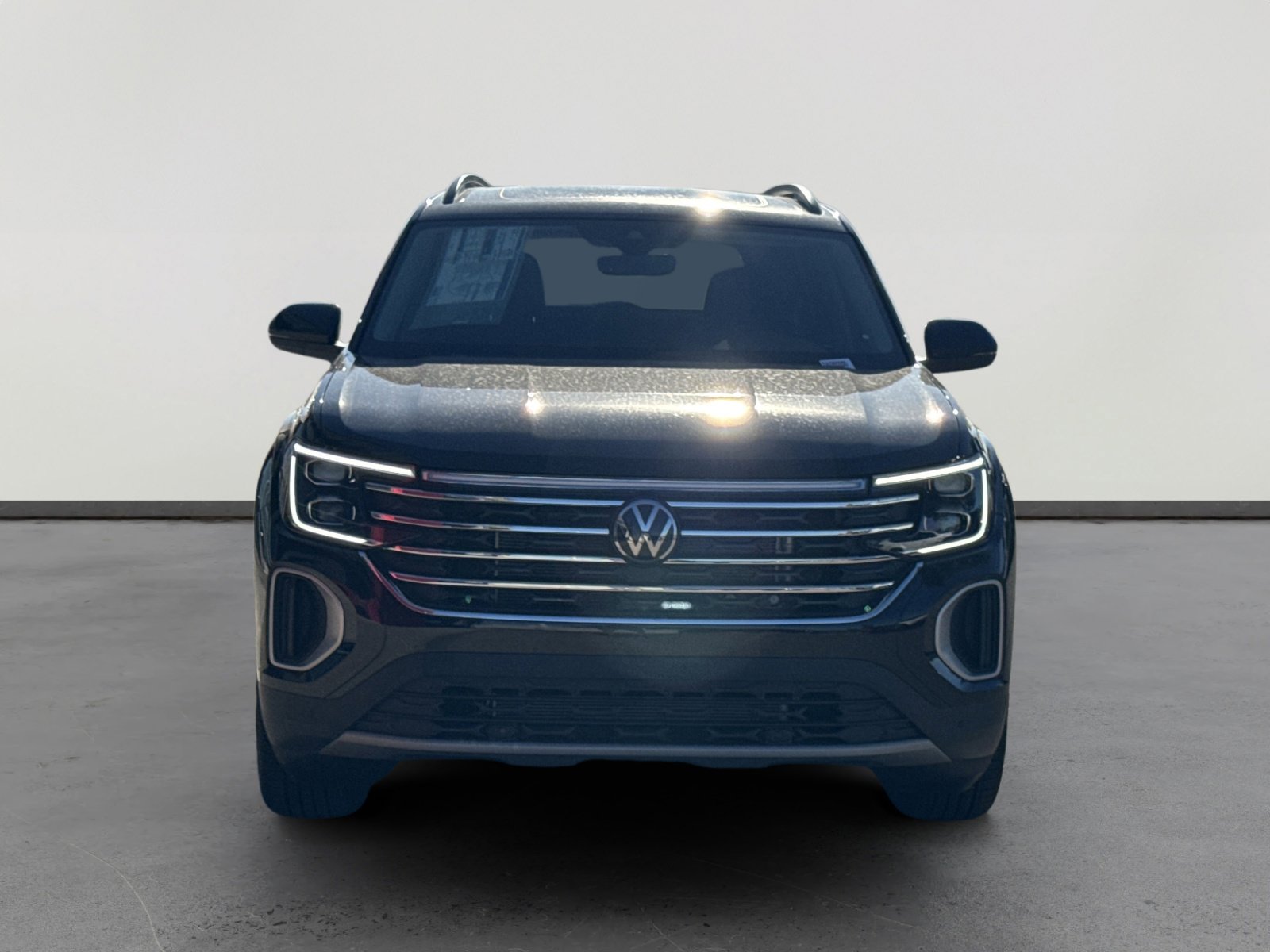 New 2026 Volkswagen Atlas SE image 2