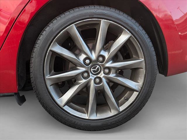 Used 2018 MAZDA MAZDA3 Grand Touring w/ Premium Equipment Package image 19