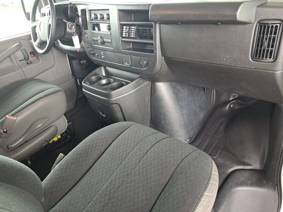Used 2025 GMC Savana 2500 w/ Driver Convenience Package RWD image 15