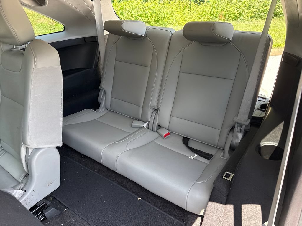 Used 2017 Acura MDX w/ Technology Package AWD/4WD image 23