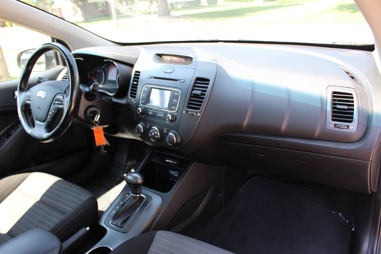 Used 2014 Kia Forte Koup EX FWD image 32