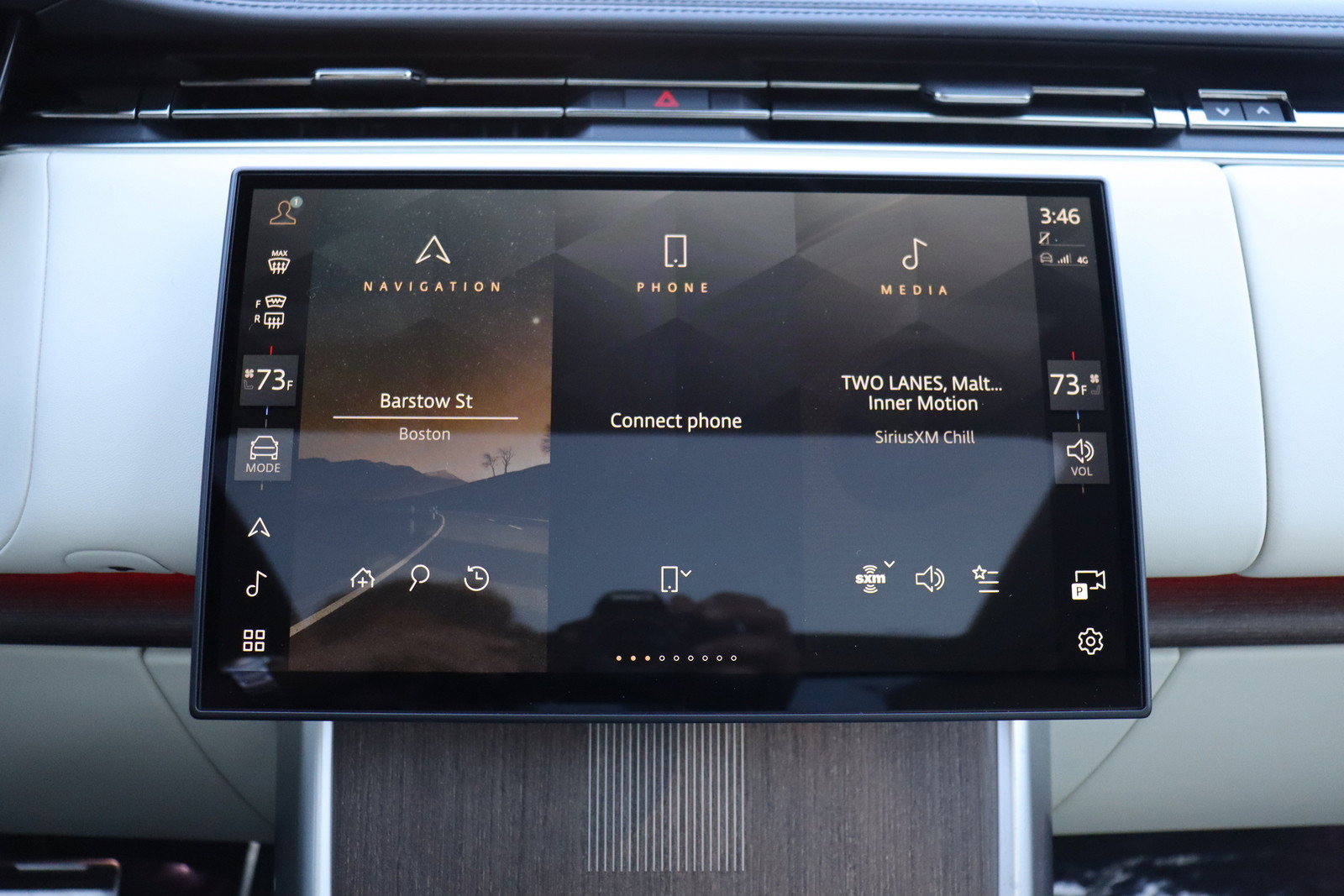 Used 2025 Land Rover Range Rover Autobiography AWD/4WD image 28