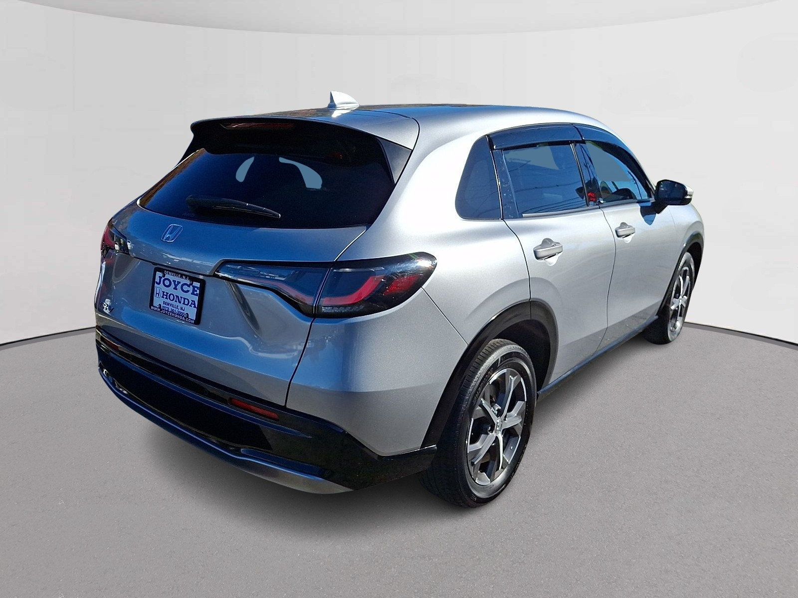 Certified 2024 Honda HR-V EX-L image 10
