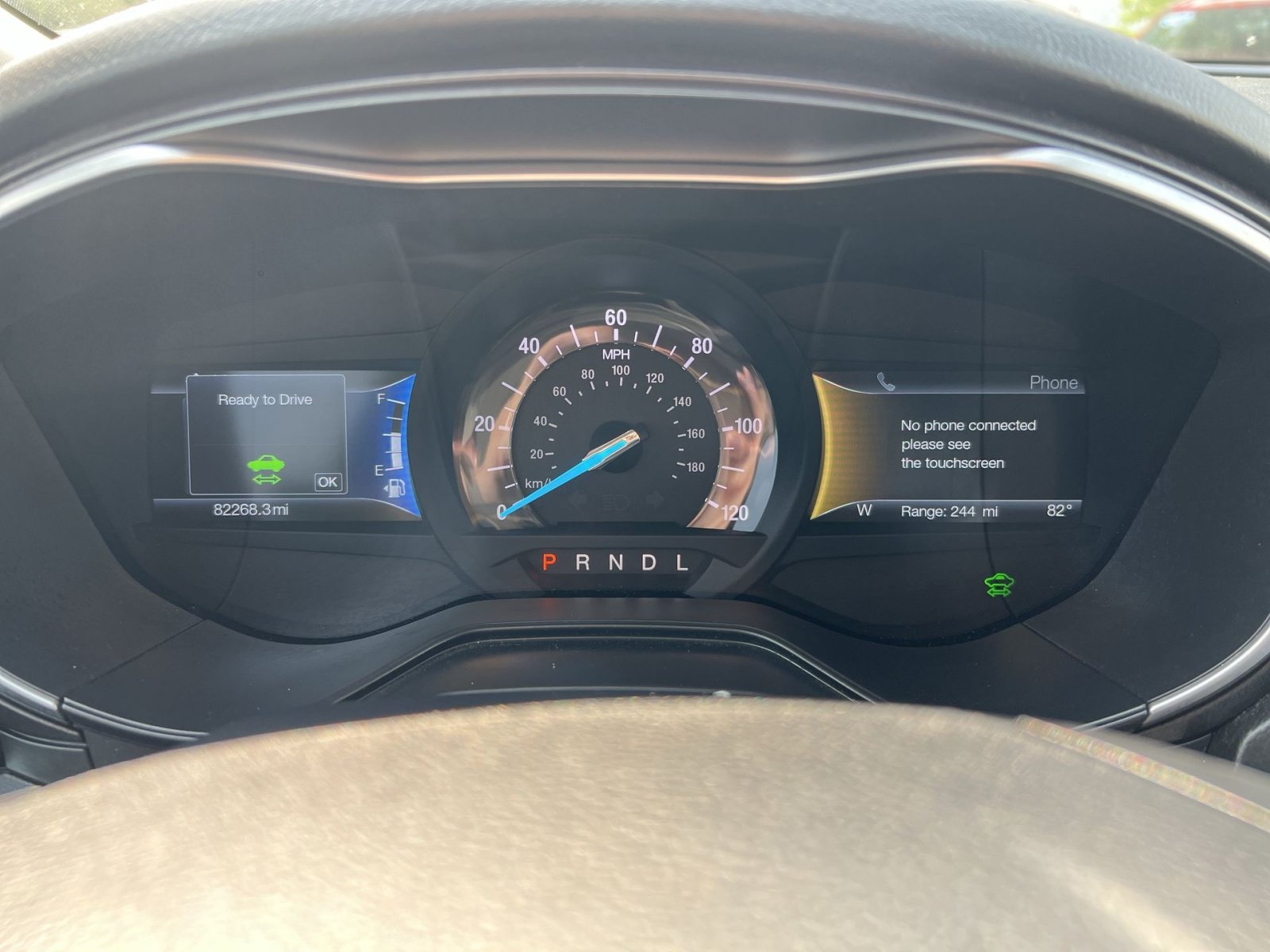 Used 2019 Ford Fusion Energi Titanium FWD image 17