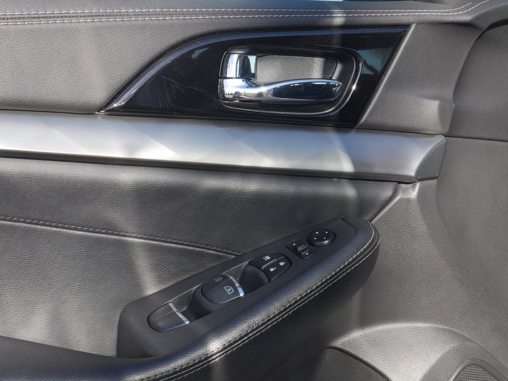 Used 2021 Nissan Maxima 3.5 SV w/ Floor Mat Group FWD image 31