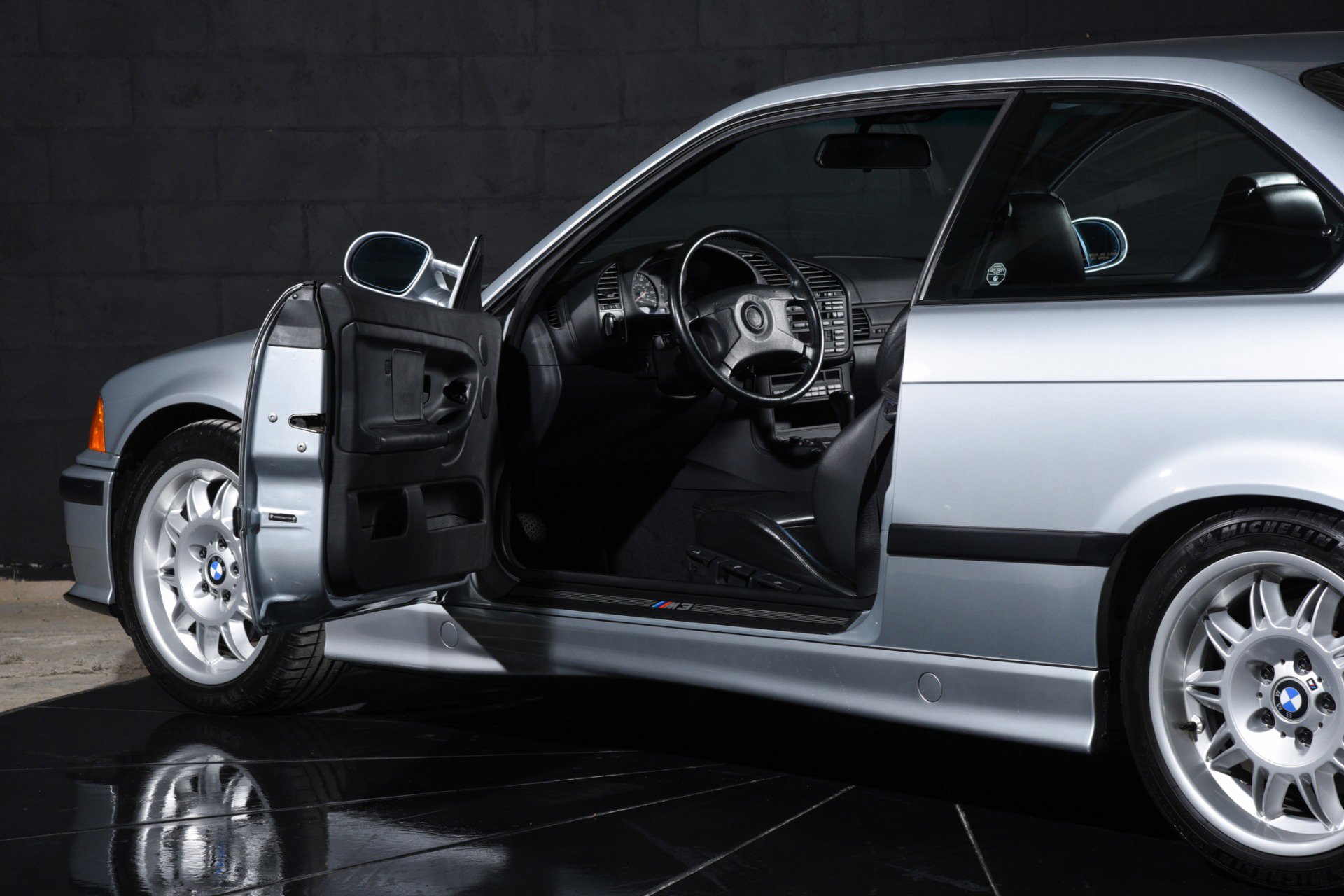 Used 1998 BMW M3 Coupe image 13